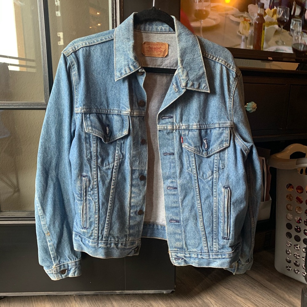 LEVI’S vintage jean jacket